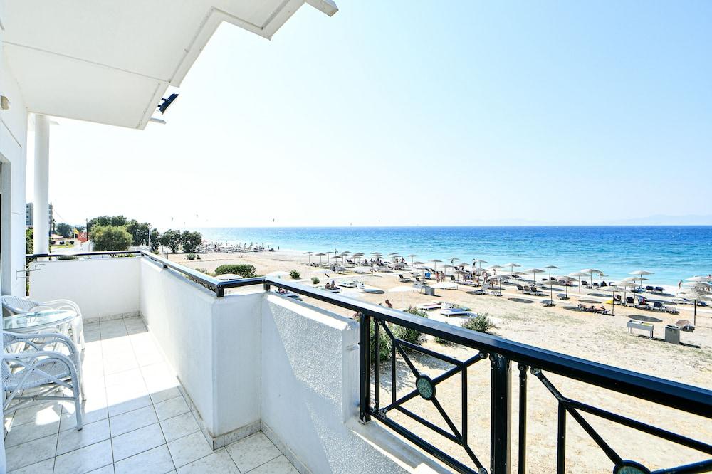 Forum Beach Lalyssos Eksteriør bilde